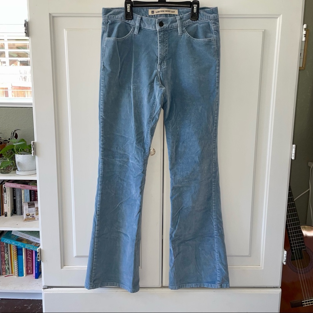 Gap Lowrise Light Wash Bootcut Jeans
